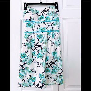 Minuet brand strapless, pastel dress